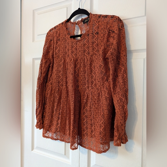 3/$20! Melissa Paige Lace Boho Blouse - Picture 3 of 9